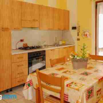 GuestHost - Casa Fiorelli Dining/Meeting Rooms