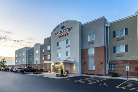Candlewood Suites 奧羅拉內珀維爾