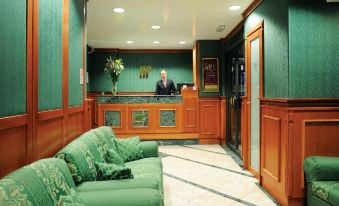 Hotel Patria