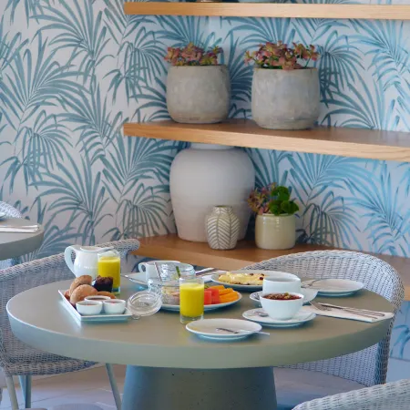 Longevity Health & Wellness Hotel - Adults Only