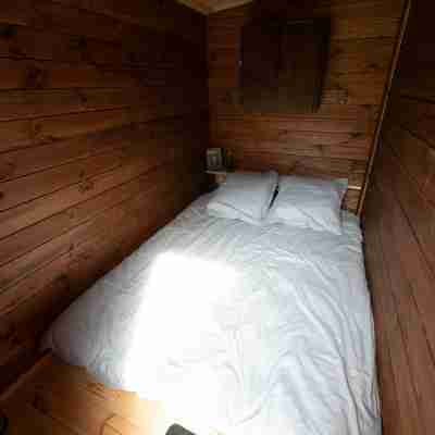 Voyage Spatio-Temporel Rooms