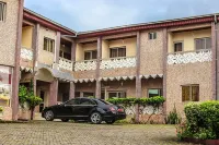 Fini Hotel Bobende
