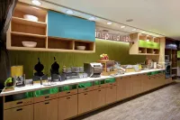 哈維希爾頓惠庭套房酒店 - 早餐
