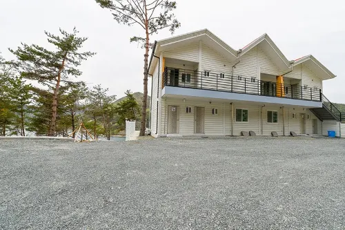 Goseong San Deul Bada Pension Hotel di Goseong-gun