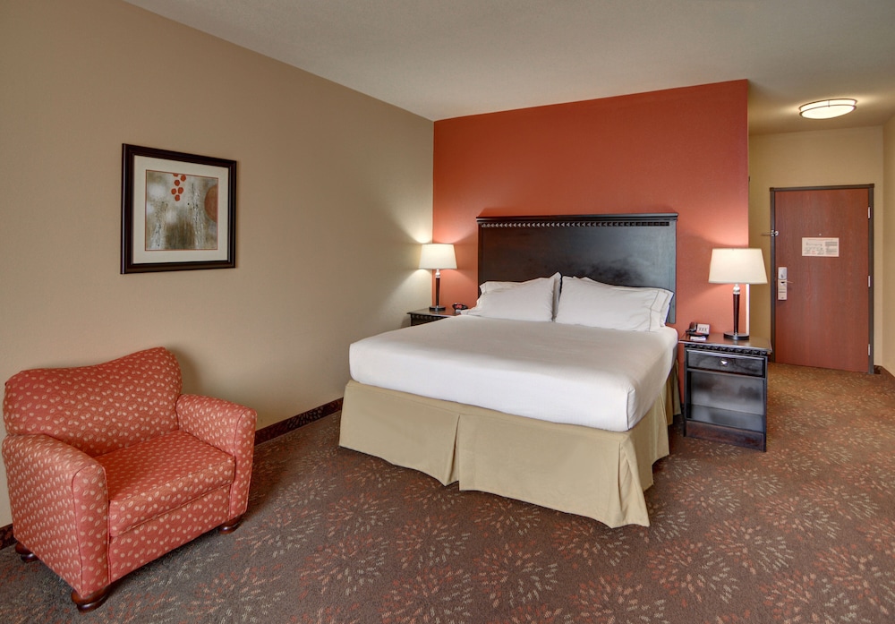 Holiday Inn Express Tyler South, an Ihg Hotel