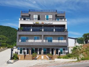 Yeosu Mosageum Pension