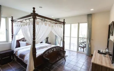 Green Shine Hotels in Miaoli County