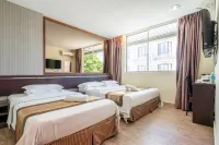 Goldenhill Hotel