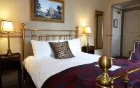 King's Head Hotel by Greene King Inns Hotel a Ferndown
