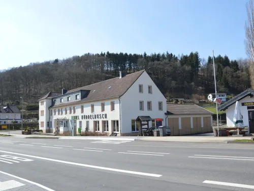 Holiday Home with Sauna in the Eifel National Park
