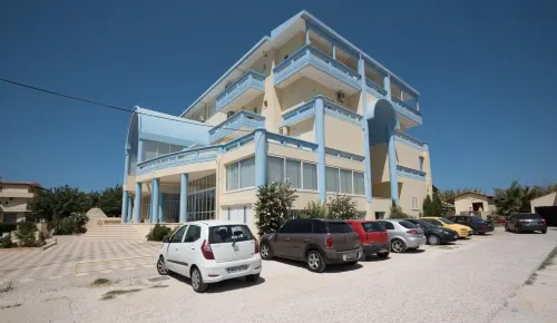 Eleni Palace Hotels in Tilisos