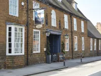 Saracens Head Hotel by Greene King Inns Hotels in Towcester