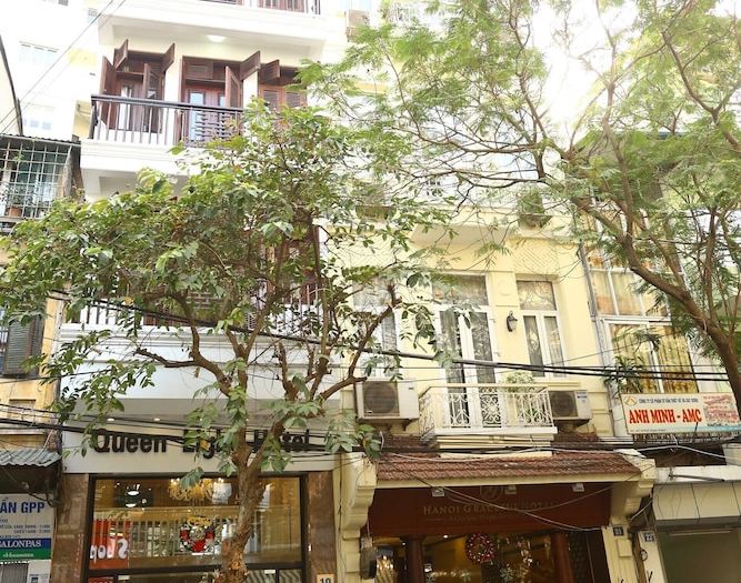 Queen Light Hotel, Xem Đánh Giá Và Giá Phòng | Trip.Com