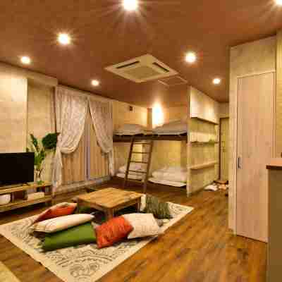 Santor Kamei-Cho Rooms