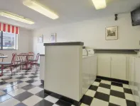 Super 8 by Wyndham Columbus Airport