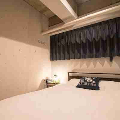 Amp Flat Nishijin 2 Rooms