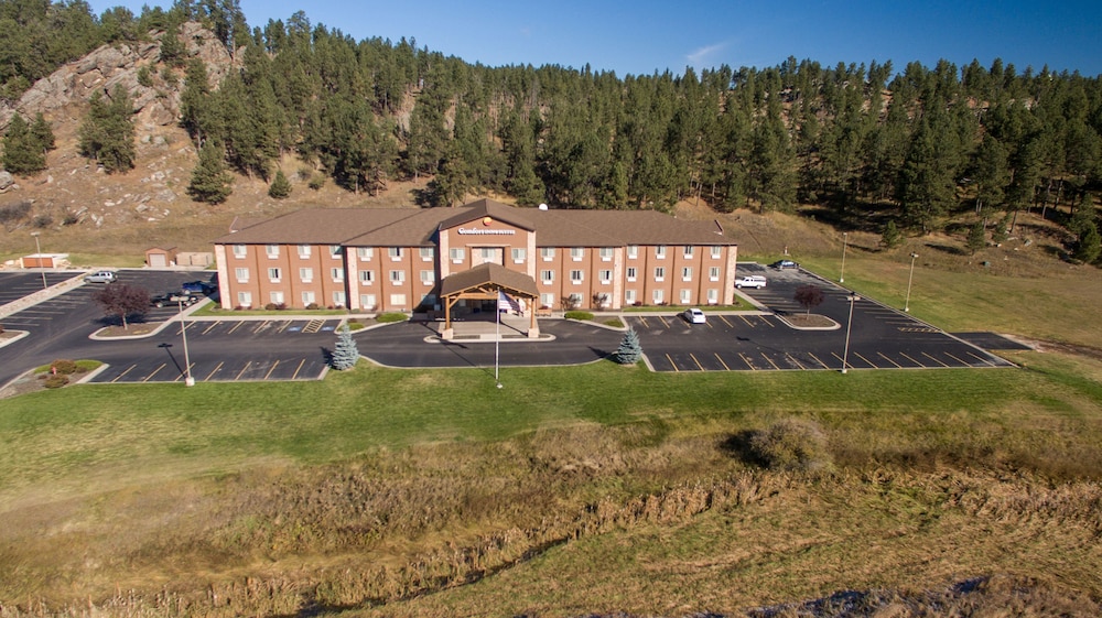 Comfort Inn and Suites Custer