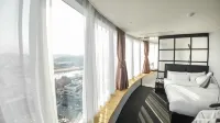 Gangneung Tourist Hotel