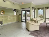 Super 8 by Wyndham Madison/Ridgeland Area