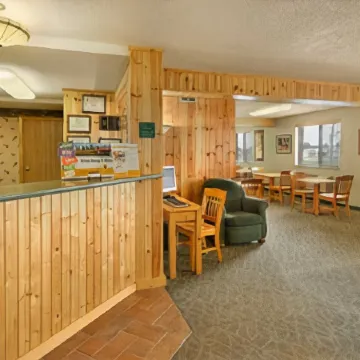 Super 8 by Wyndham Baxter/Brainerd Area