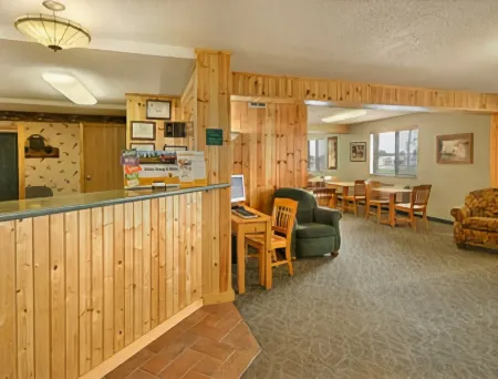 Super 8 by Wyndham Baxter/Brainerd Area