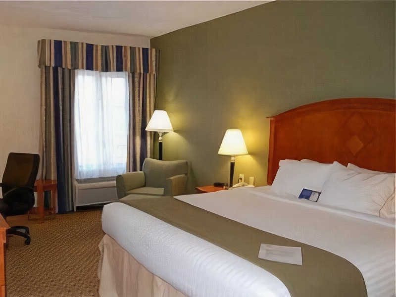 Holiday Inn Express Charlotte West - Gastonia, an Ihg Hotel