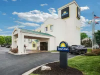 Days Inn by Wyndham Blue Springs Hotéis em Blue Springs