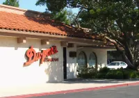 Best Western Plus Thousand Oaks Inn فنادق في Newbury Park