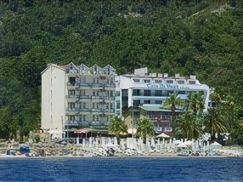 B&B Yüzbaşı Beach Hotel