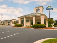 Days Inn by Wyndham Metter Hotels in Metter