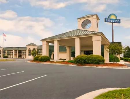 Days Inn by Wyndham Metter