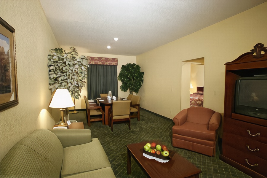 Best Western Heritage Inn and Suites