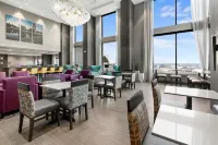 Hampton Inn & Suites Spokane Downtown South - 2-Star