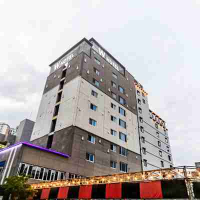 W호텔 Hotel Exterior