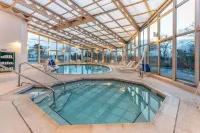La Quinta Inn & Suites by Wyndham Chicago Gurnee - Hot Tub