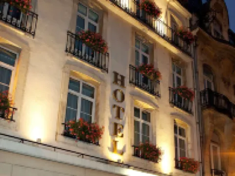 ベストウェスタン プラス クリスタル ホテル & スパ ナンシーのホテル