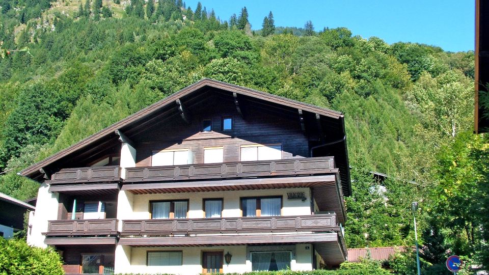 Bella Vista
