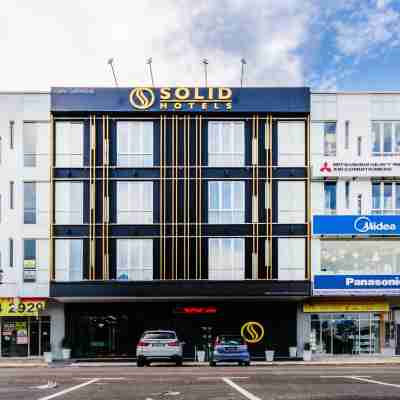Solid Hotels Hotel Exterior