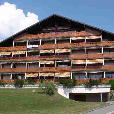 Topaze 4 Hotel Exterior