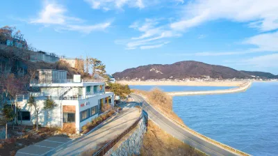 Ganghwa Cafe Pension Amote
