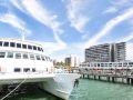 privately-owned-hotel-room-by-cairns-marina-222