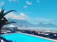 Lagoon Beach Hotel & Spa Hotels in Kapstadt