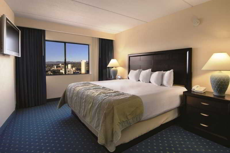 Harrah's Hotel & Casino Laughlin