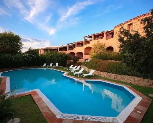 Green Park Hotel Hotels near Romazzino Beach