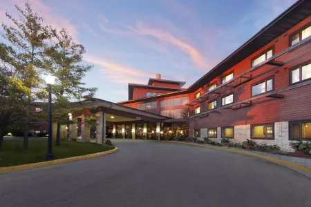 Oneida Casino Hotel Отели в г. Ашваюбенон