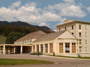 The Ridgeline Hotel at Yellowstone, Ascend Hotel Collection