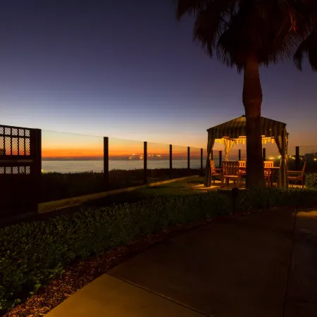 Carlsbad Seapointe Resort Отели рядом с достопримечательностью «Музеум оф Макинг Мьюзик»