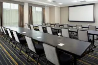 Hampton Inn & Suites Pittsburgh Airport South–Settlers Ridge Hotels in Robinson Township