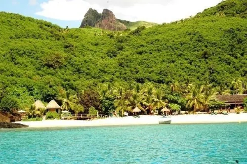 Octopus Resort Hotels in Nanuya Balavu Island