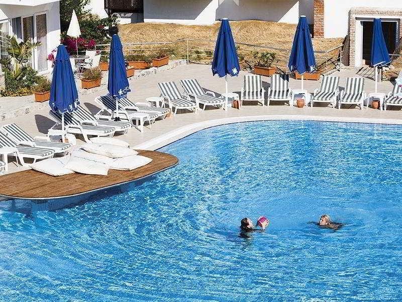 Risa Hotel Herşey Dahil (Risa Hotel - All Inclusive)